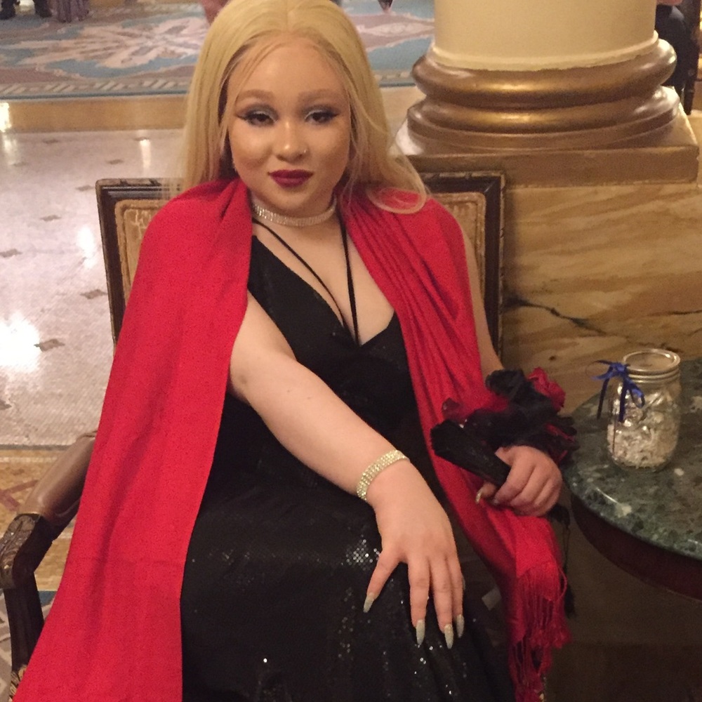 Meet your Posher, Mckenzie